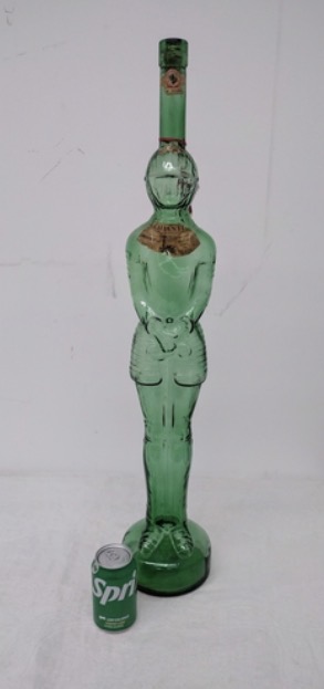 1950s-luigi-cecchi-figli-chianti-bottle-condottiero-form-green-glass-155-5
