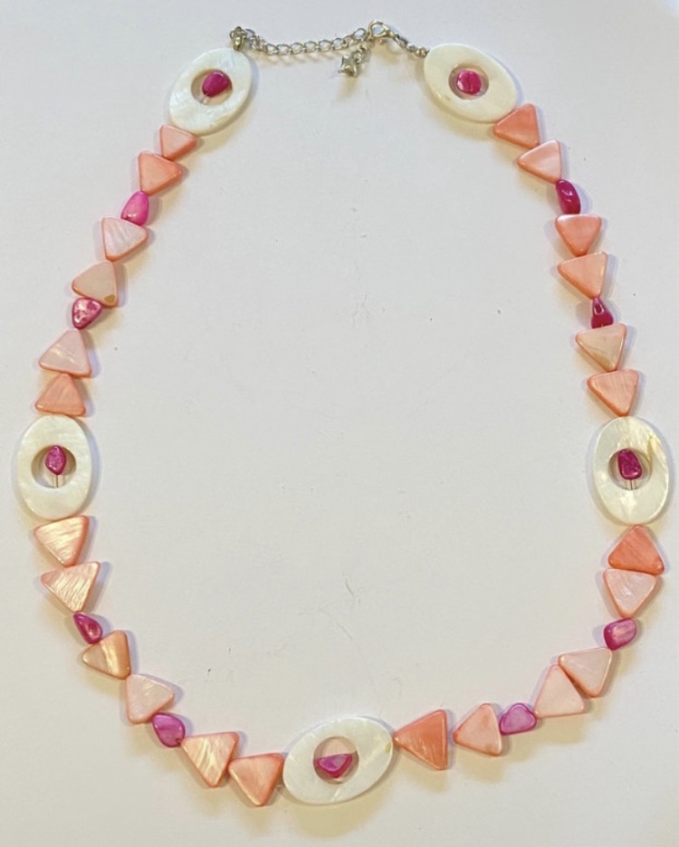 Lot 131: 1970s/80s Multi-Strand Necklace — Mother of Pearl & Shell