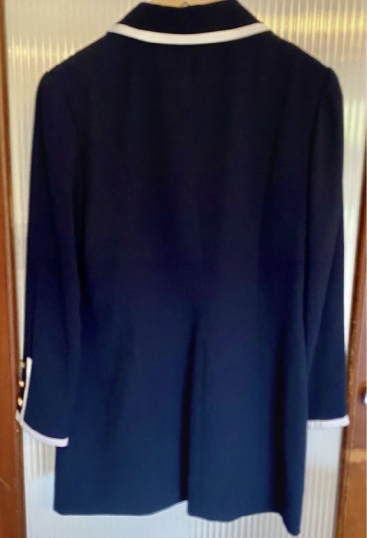 1980s-frank-usher-navy-longline-blazer-jacket-gold-buttons-white-trim-193-4