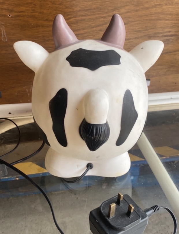 1990s-blow-moulded-vinyl-cow-night-light-096-3