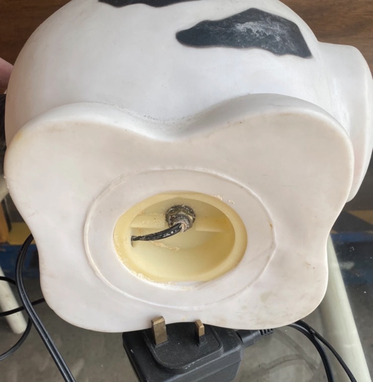 1990s-blow-moulded-vinyl-cow-night-light-096-5