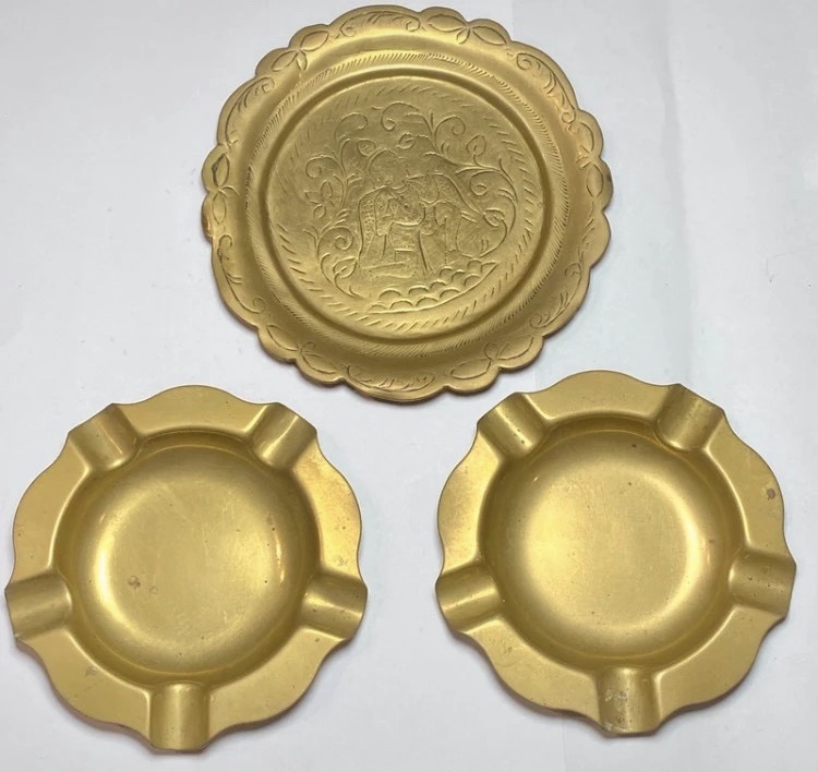 Lot 139: 3-Piece Mid-Century Brass Smoking Set — Etched Plate & Ashtrays