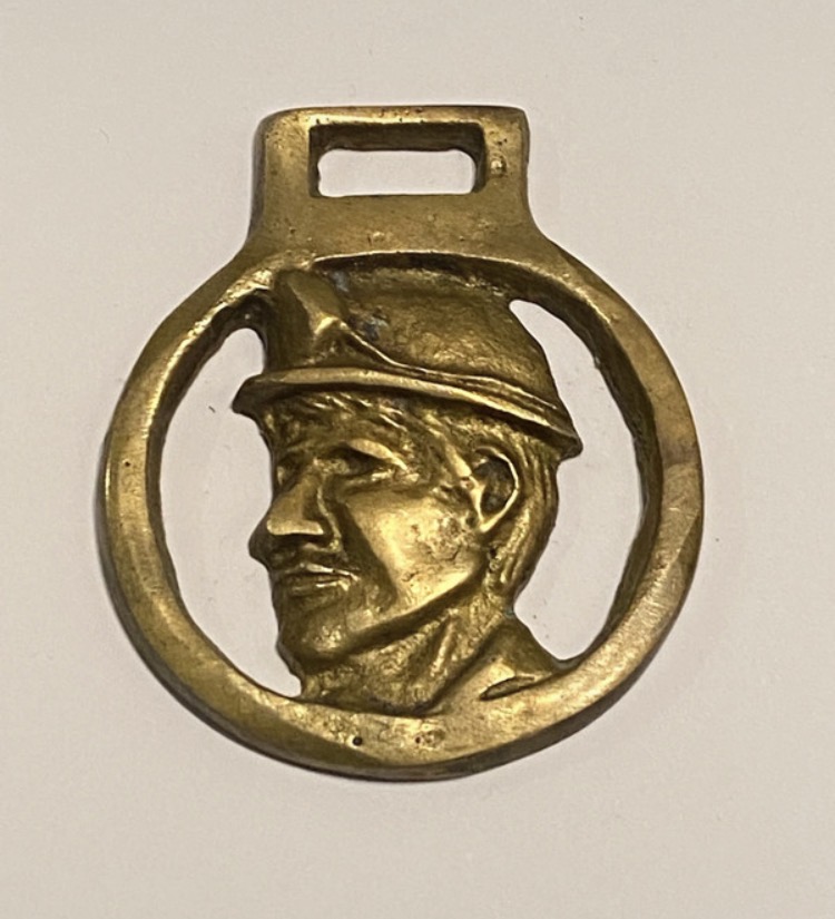 antique-cast-brass-horse-brasses-with-mining-themes-035-6