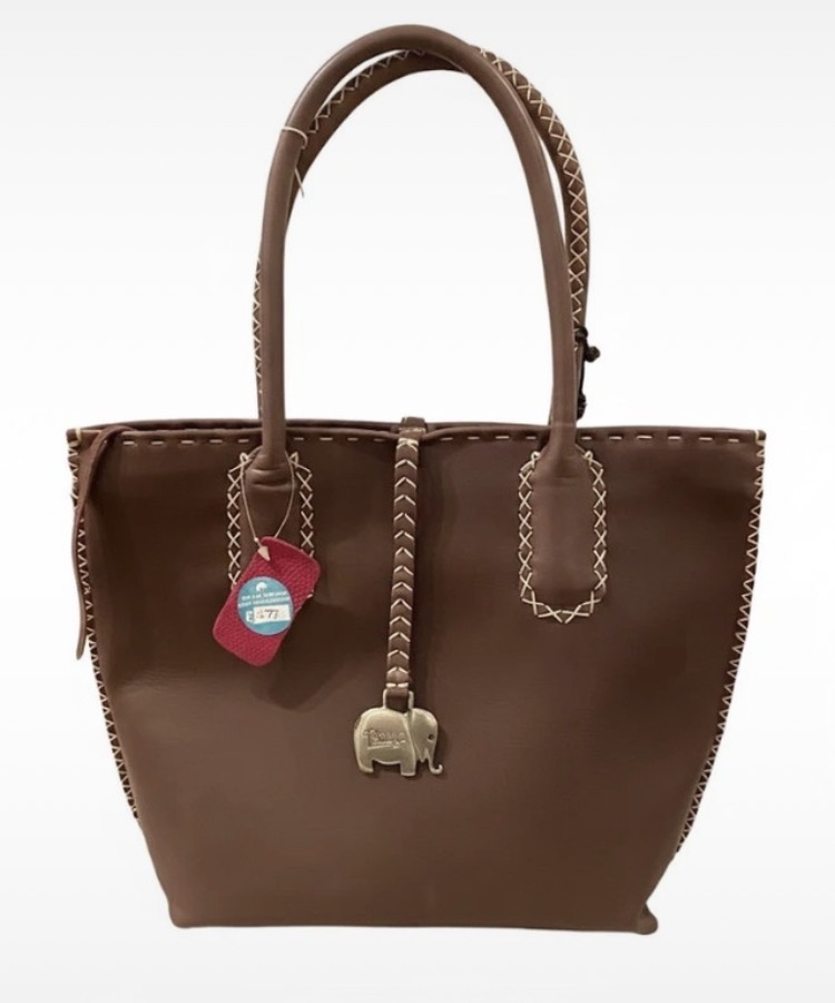 Lot 143: Brand New Tsonga Hand-Stitched Leather Handbag — Artisan South African Design