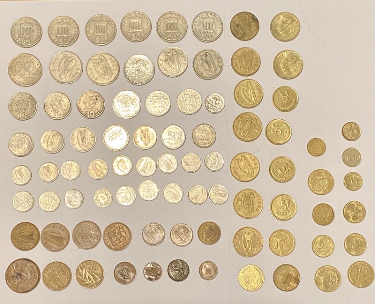 collection-of-85-vintage-irish-european-coins-late-20th-century-141-2