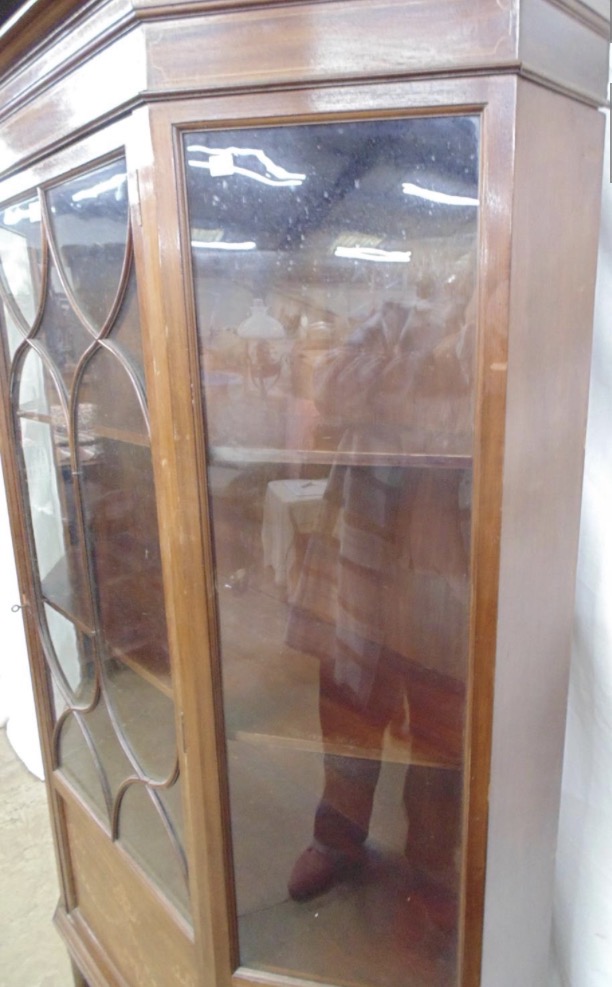 edwardian-inlaid-mahogany-display-cabinet-with-glazed-panels-016-4