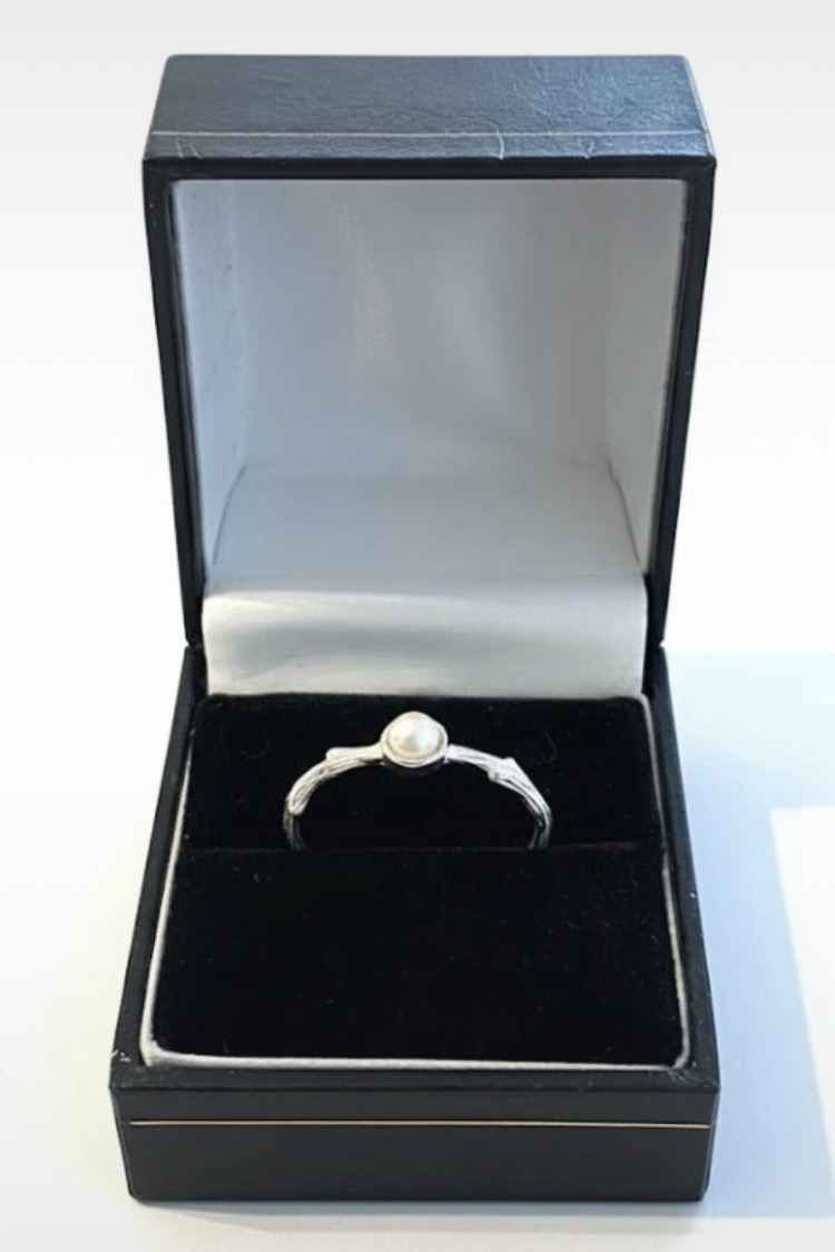 Lot 146: Handcrafted Sterling Silver Twig Ring with Pearl