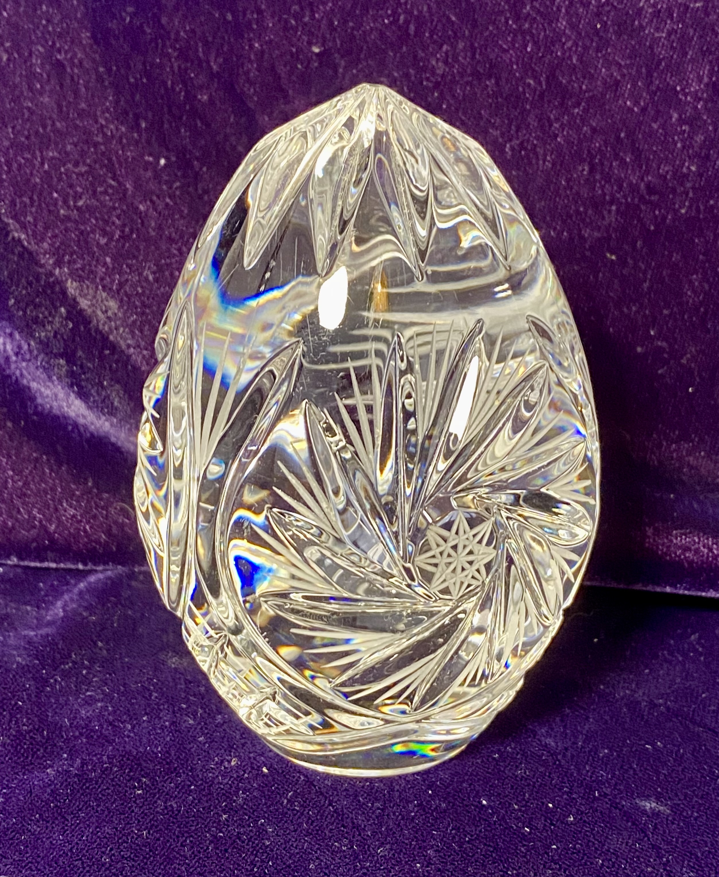 late-20th-century-cut-lead-crystal-egg-paperweight-pinwheel-starburst-059-5