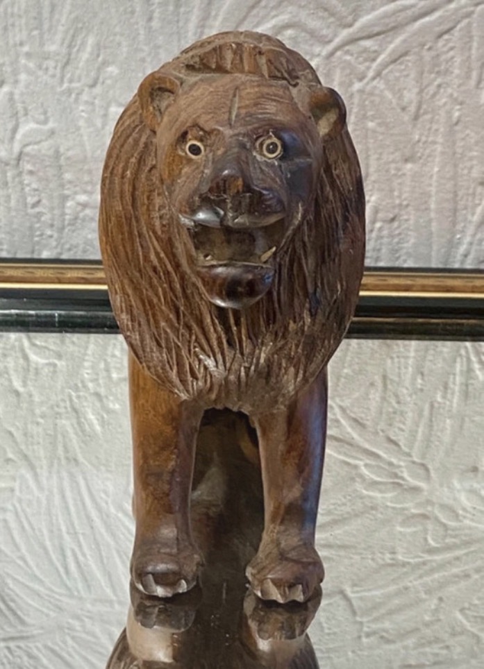 mid-century-hand-carved-wooden-lion-sculpture-15cm-roaring-figurine-138-3