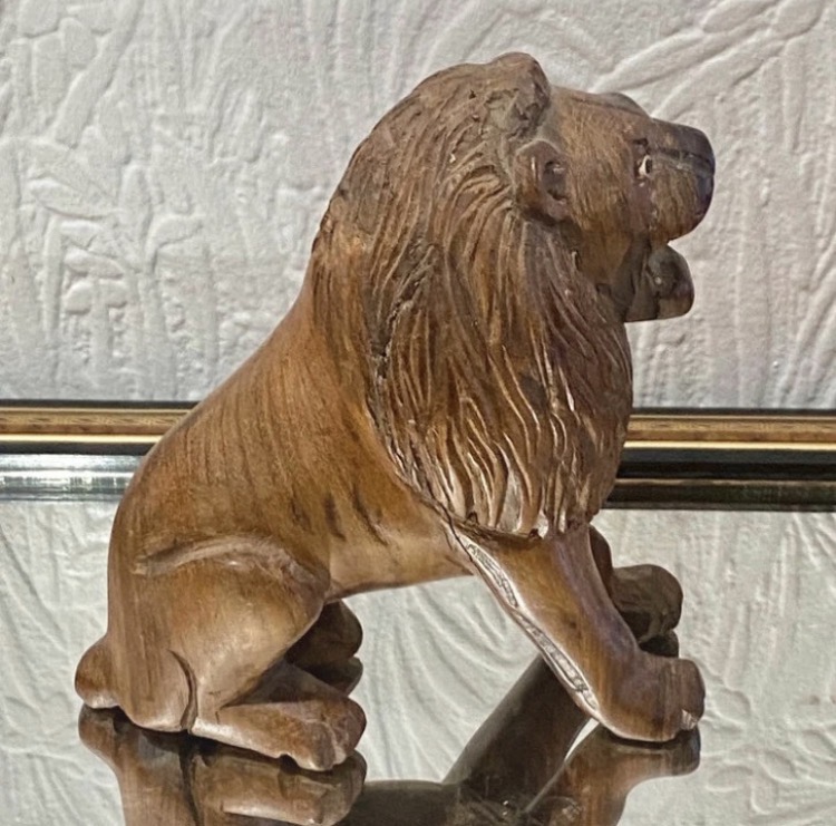 mid-century-hand-carved-wooden-lion-sculpture-15cm-roaring-figurine-138-6