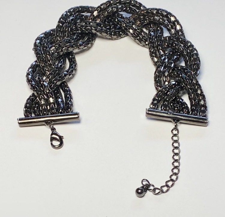 modernist-gunmetal-multi-strand-popcorn-mesh-bracelet-107-5
