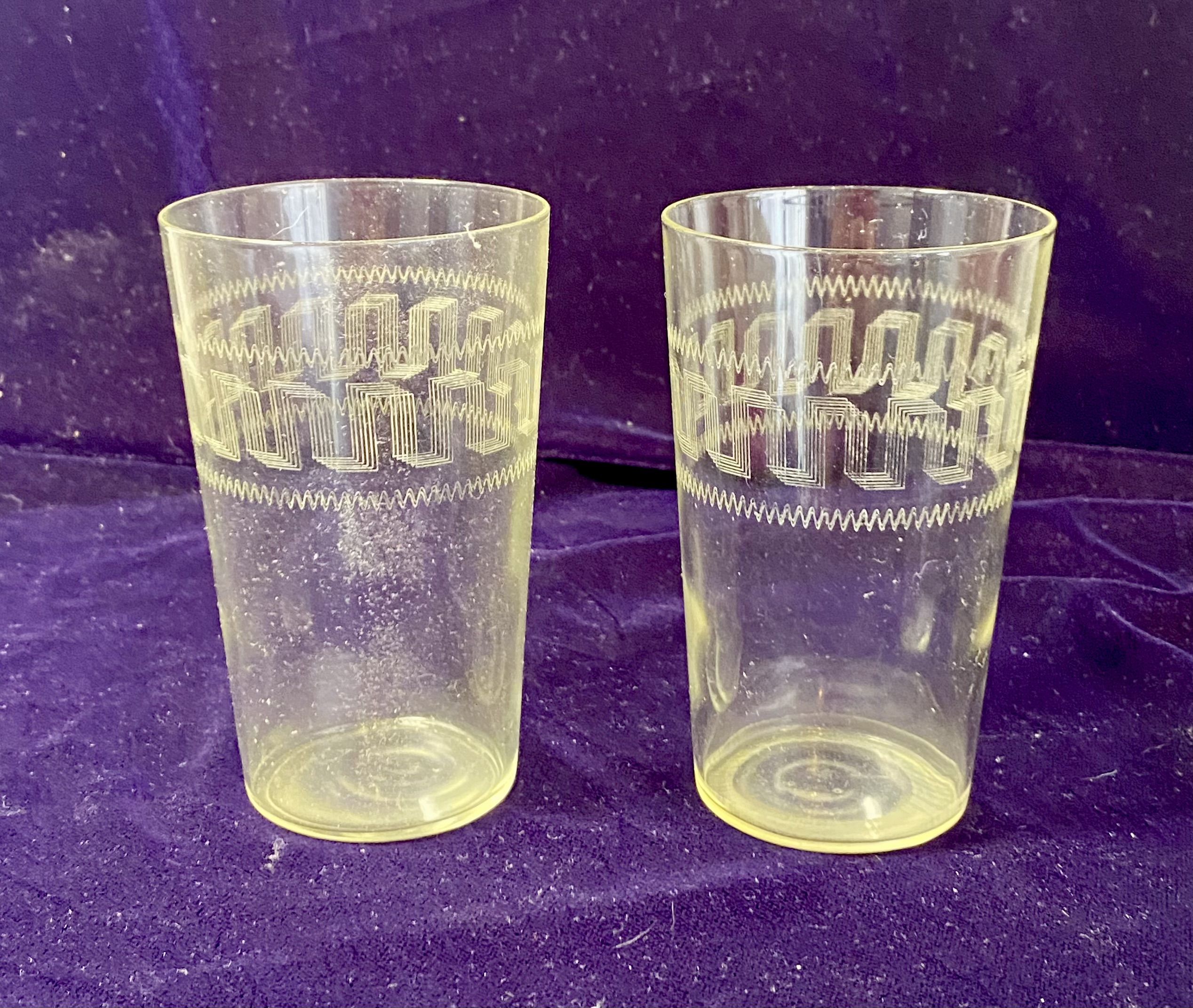 Lot 057: Pair of 1930s–1950s Clear Glass Tumblers — Geometric Zigzag Pattern