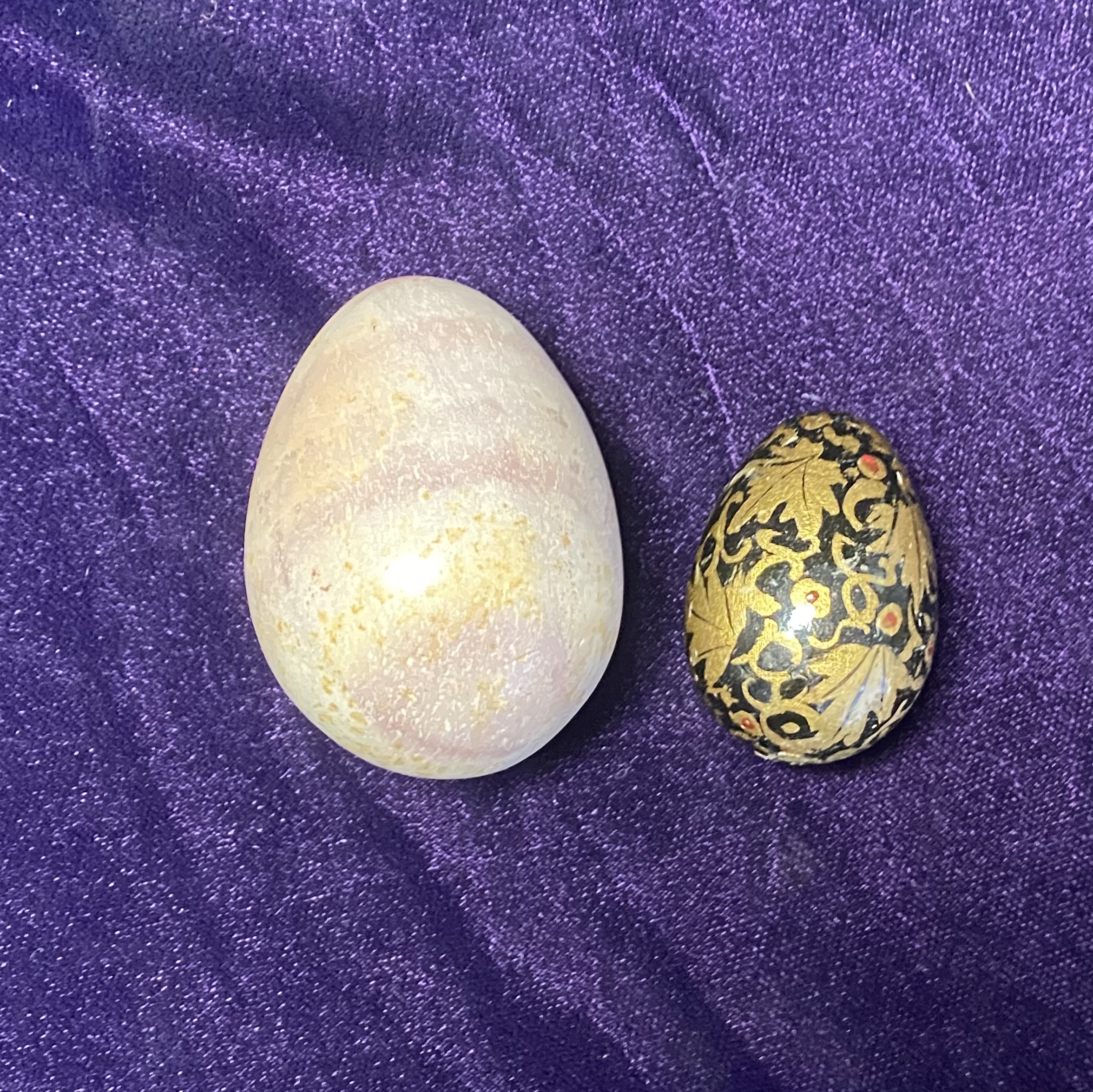 Lot 081: Pair of Decorative Eggs — Marble and Papier-Mâché