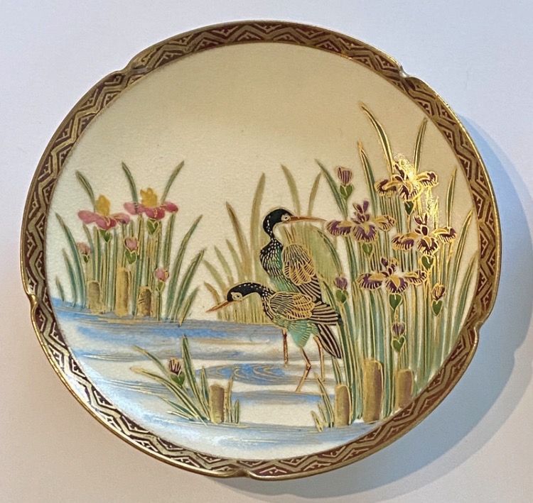 pair-of-japanese-satsuma-plates-by-koshida-taisho-showa-period-043-3