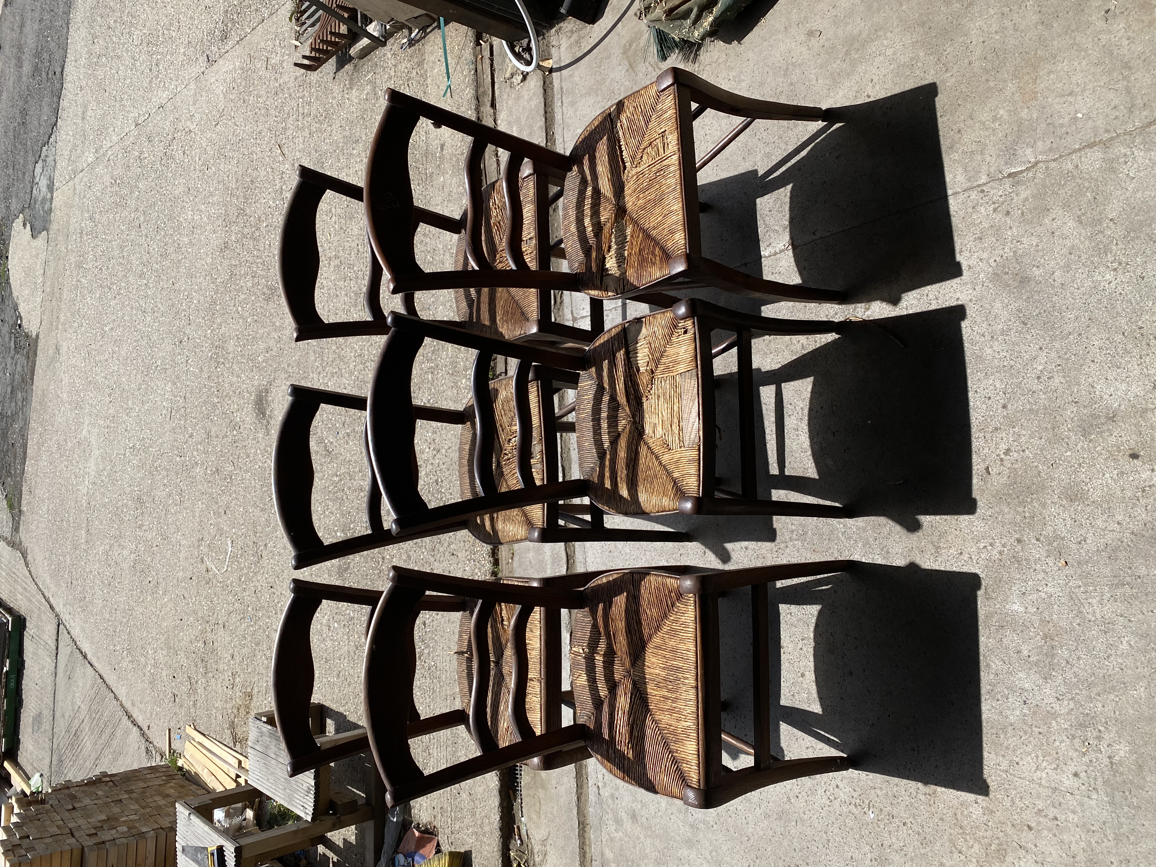 Lot 196: Set of 6 Vintage French Country Rush Seat Chairs – Project / Upcycle