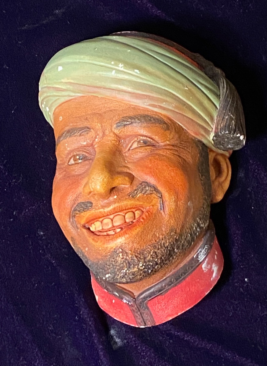 set-of-four-1970s-chalkware-wall-plaques-nautical-middle-eastern-figures-047-5