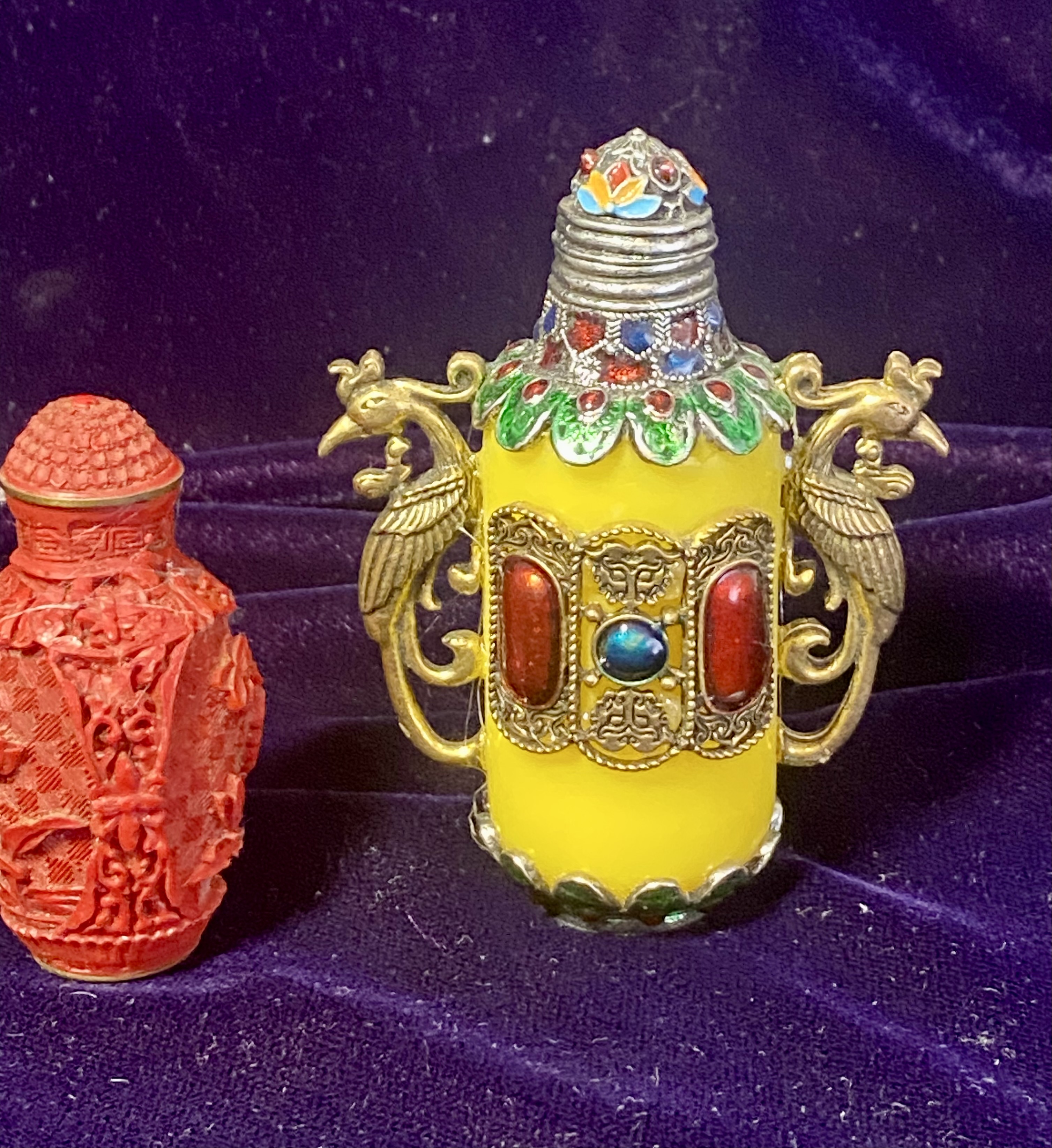 set-of-four-late-20th-century-chinese-export-style-snuff-bottles-66-5