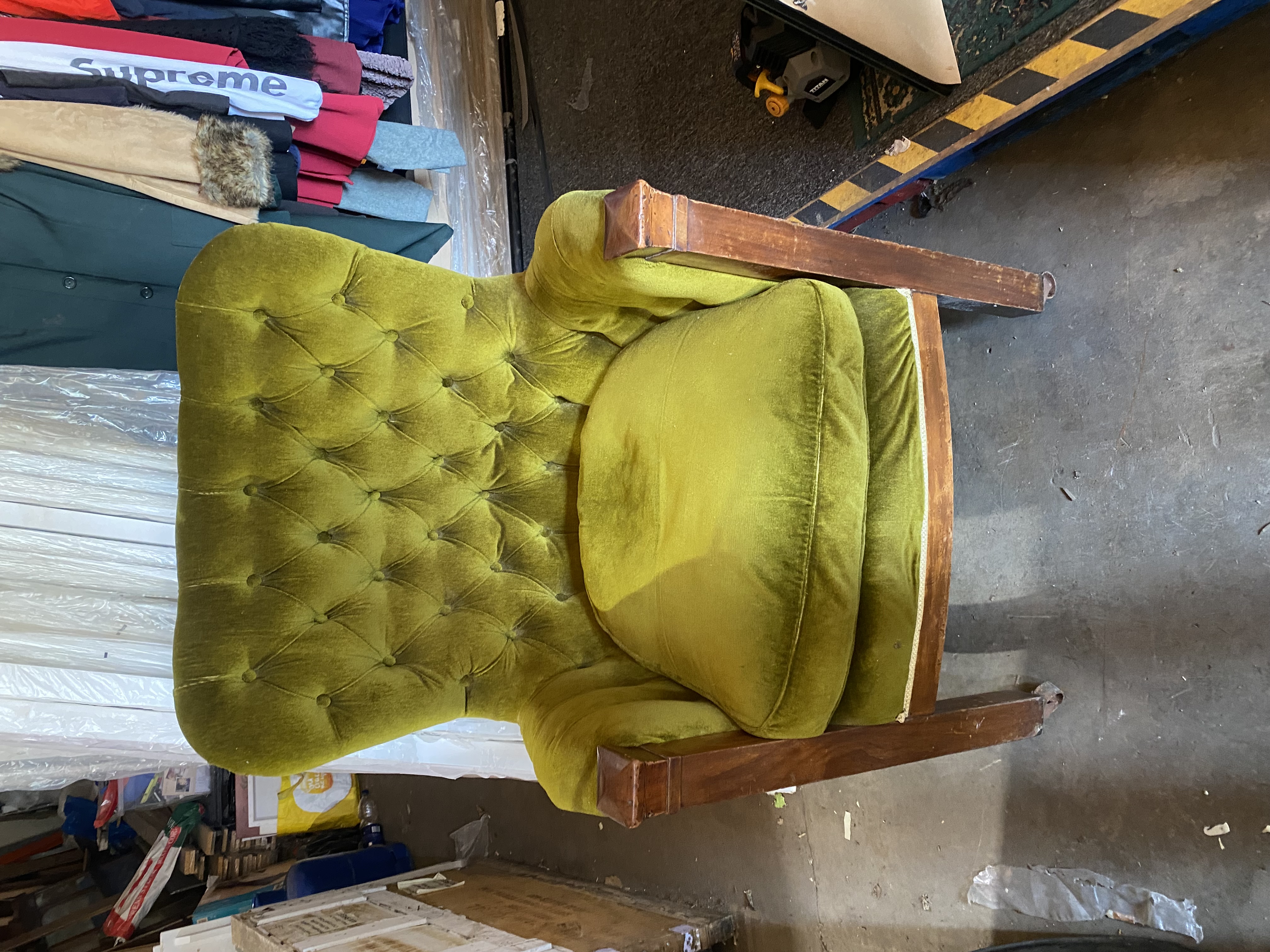 Lot 198: Stunning Antique Large Green Velvet Armchair – Late Victorian / Edwardian