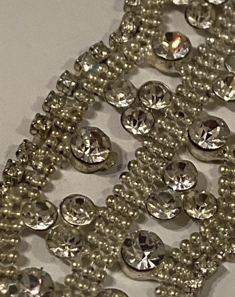 vintage-1950s-60s-rhinestone-cuff-bracelet-sparkly-cocktail-style-112-4