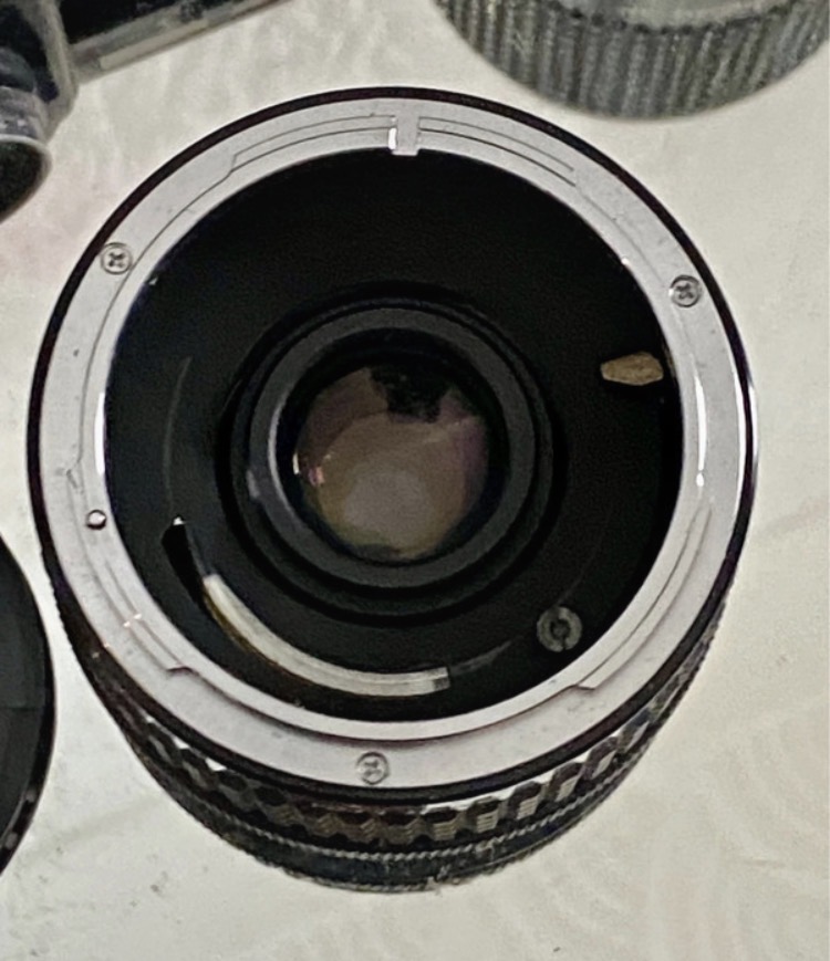 vintage-1980s-miranda-af-35mm-camera-kit-camera-lens-accessories-099-5