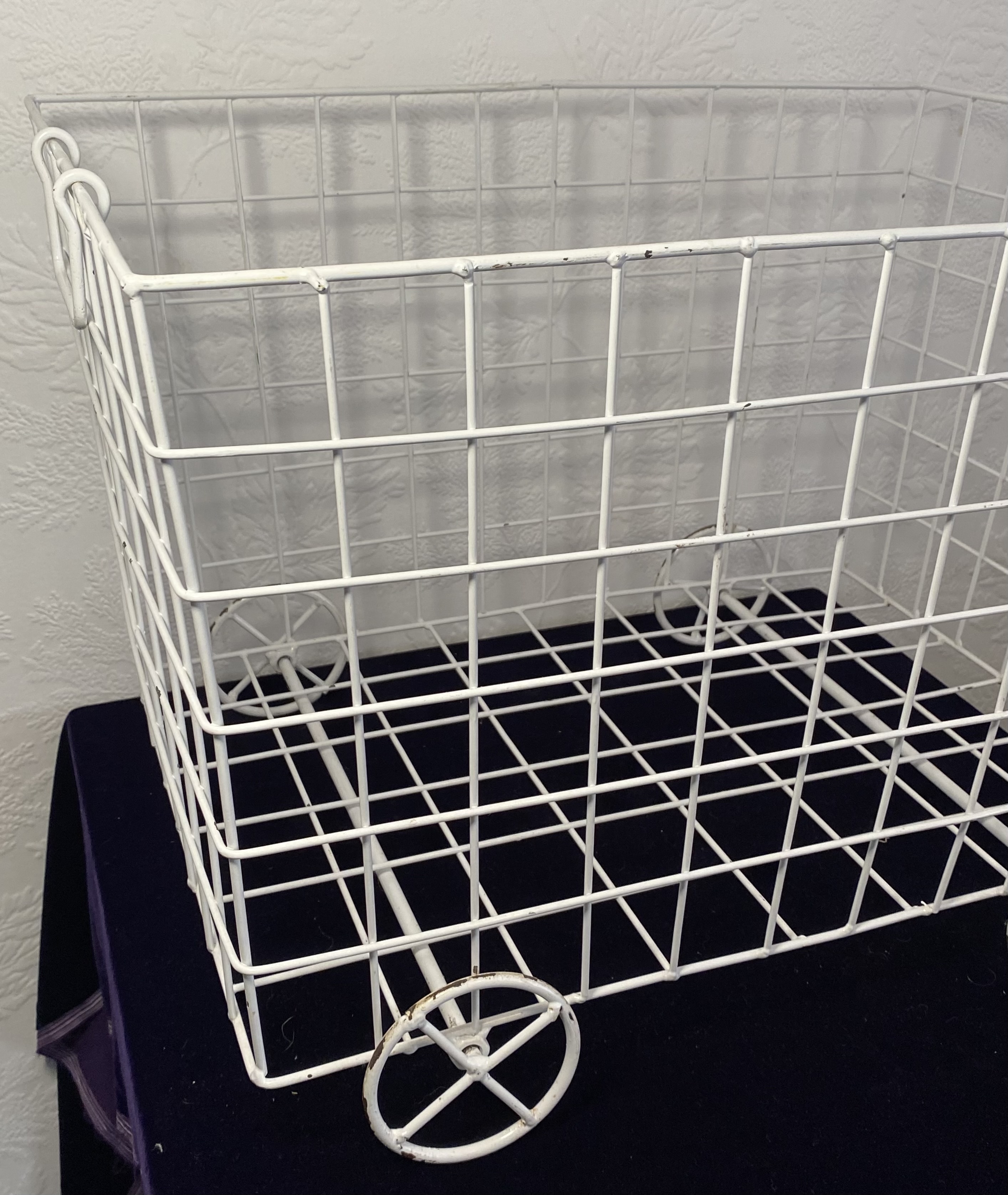 vintage-ikea-white-metal-wire-basket-on-wheels-090-2