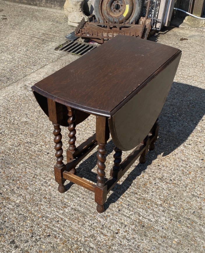 vintage-oak-gateleg-table-with-barley-twist-legs-002-2