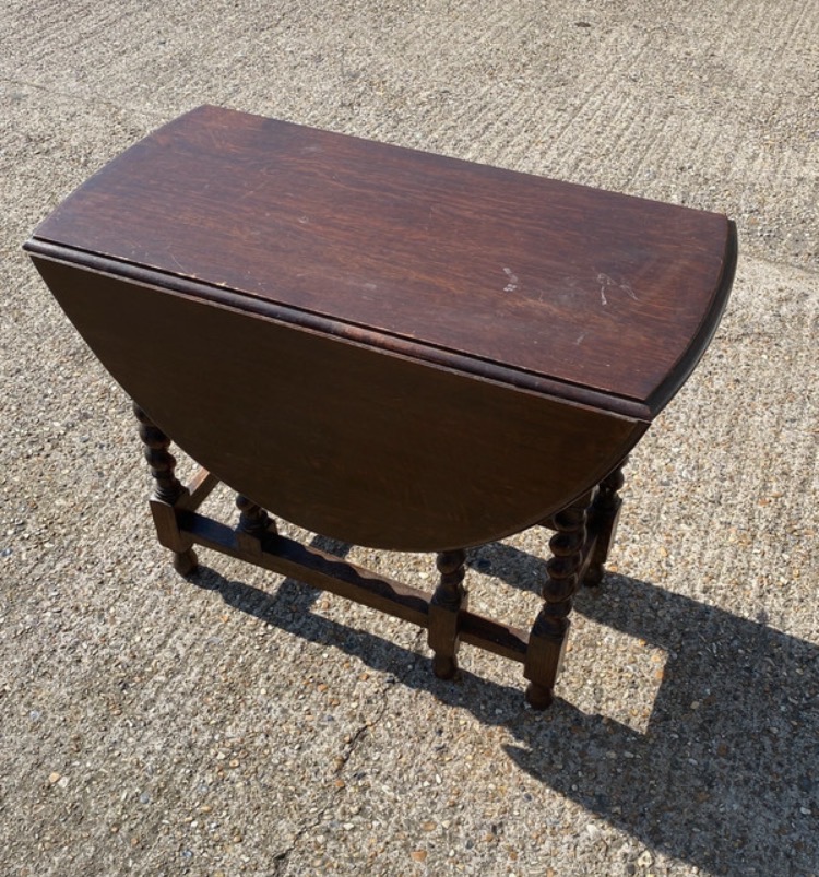 vintage-oak-gateleg-table-with-barley-twist-legs-002-4