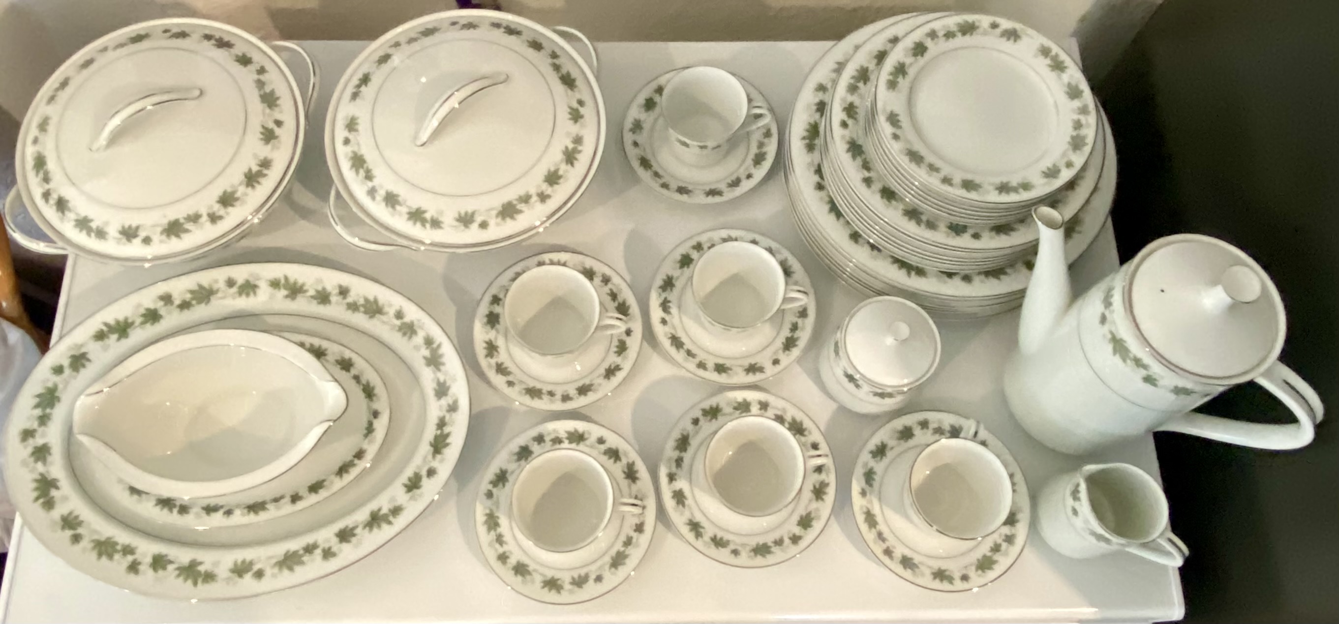 vintage-rc-japan-noritake-yvette-591-37-piece-dinner-service-003-2