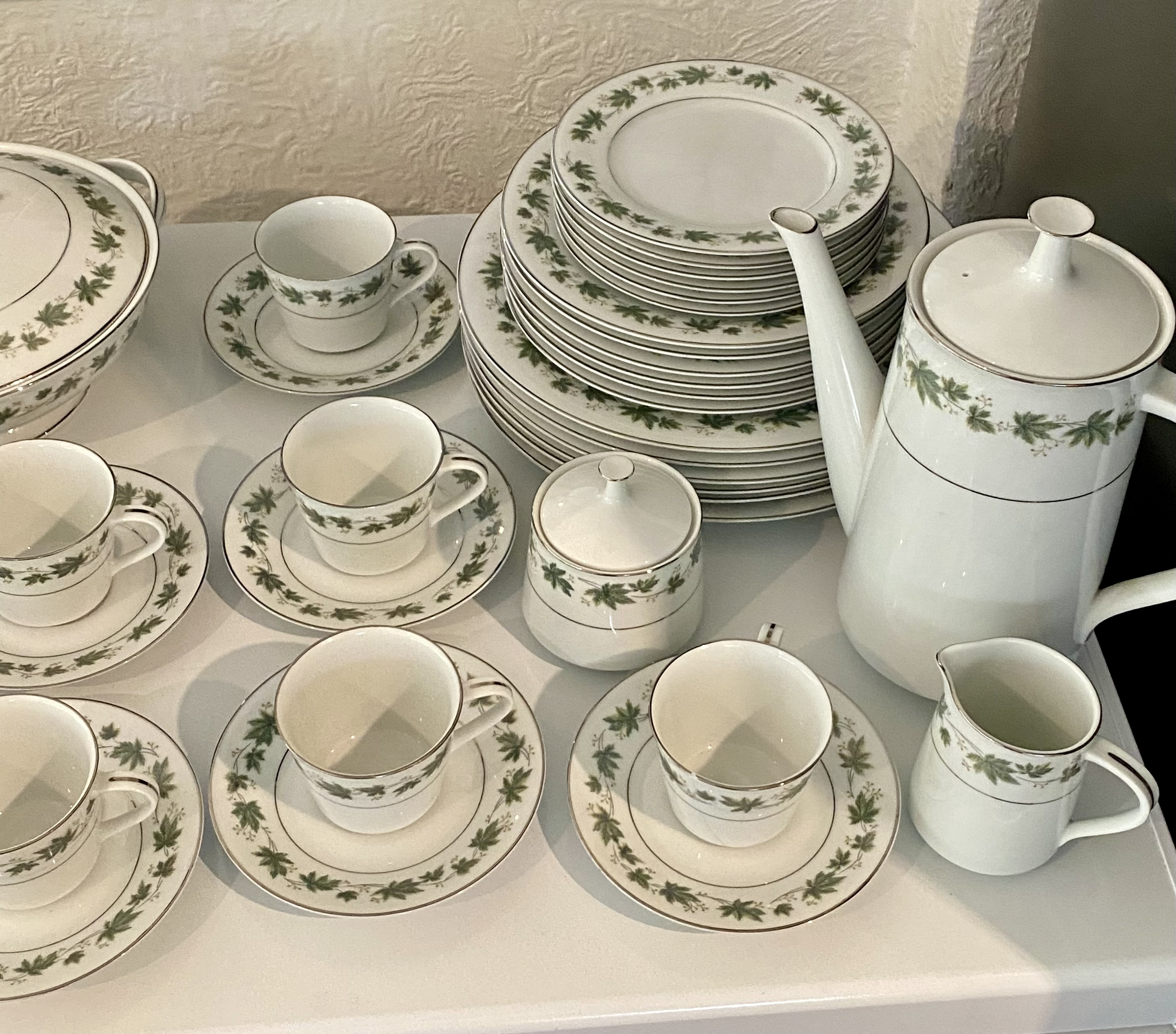 vintage-rc-japan-noritake-yvette-591-37-piece-dinner-service-003-3