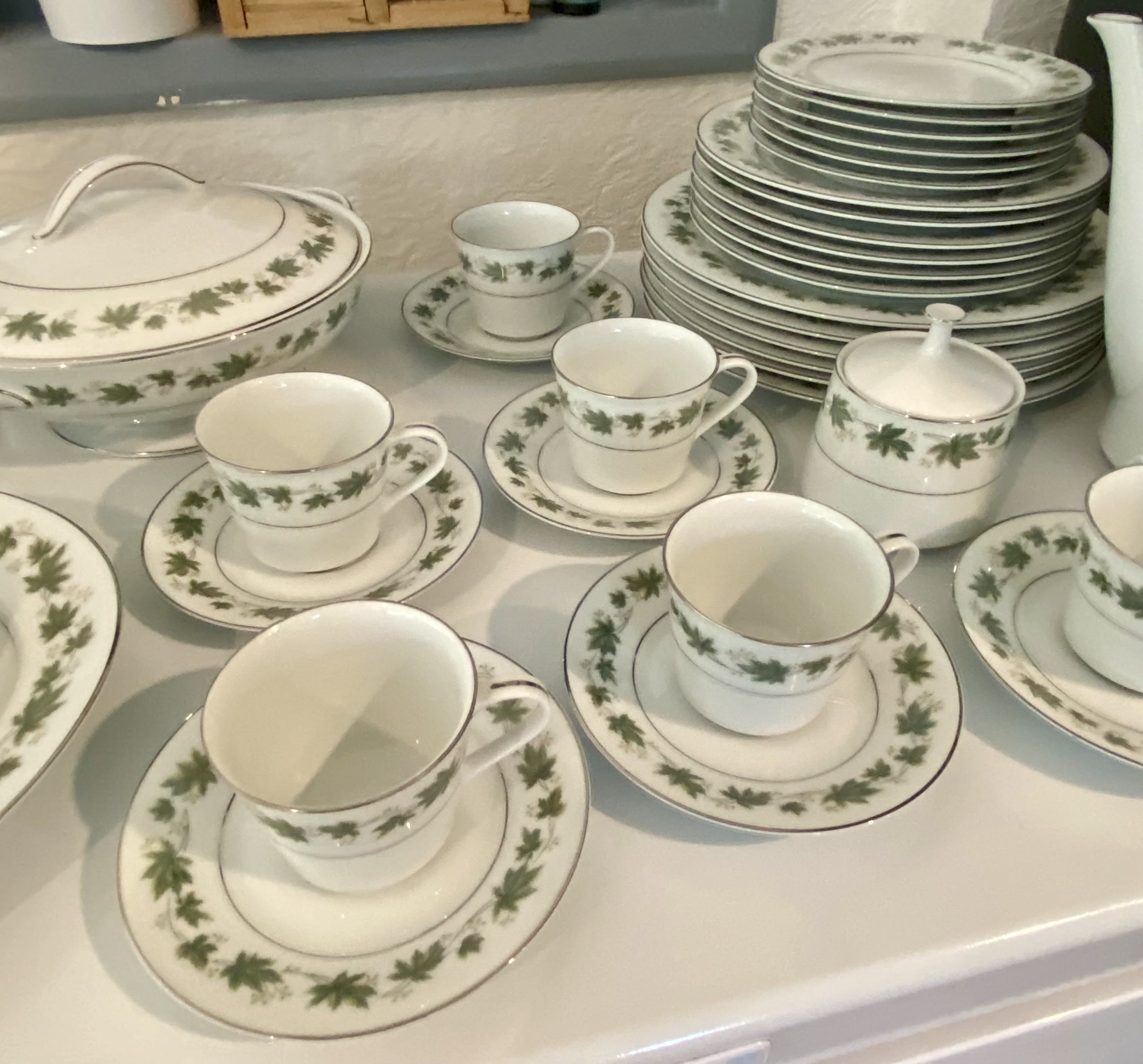 vintage-rc-japan-noritake-yvette-591-37-piece-dinner-service-003-7