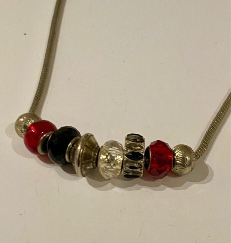Lot 115: Vintage Ruby Red & Onyx Black Beaded Necklace — Art Deco Style